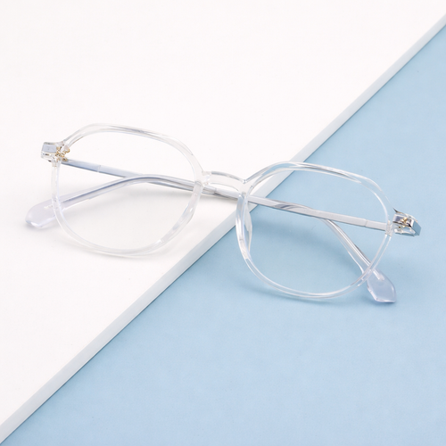 Oval shaped eyeglass frame